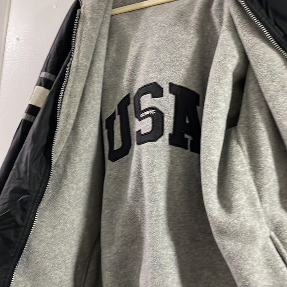 Jacket - Picture 2 of 3